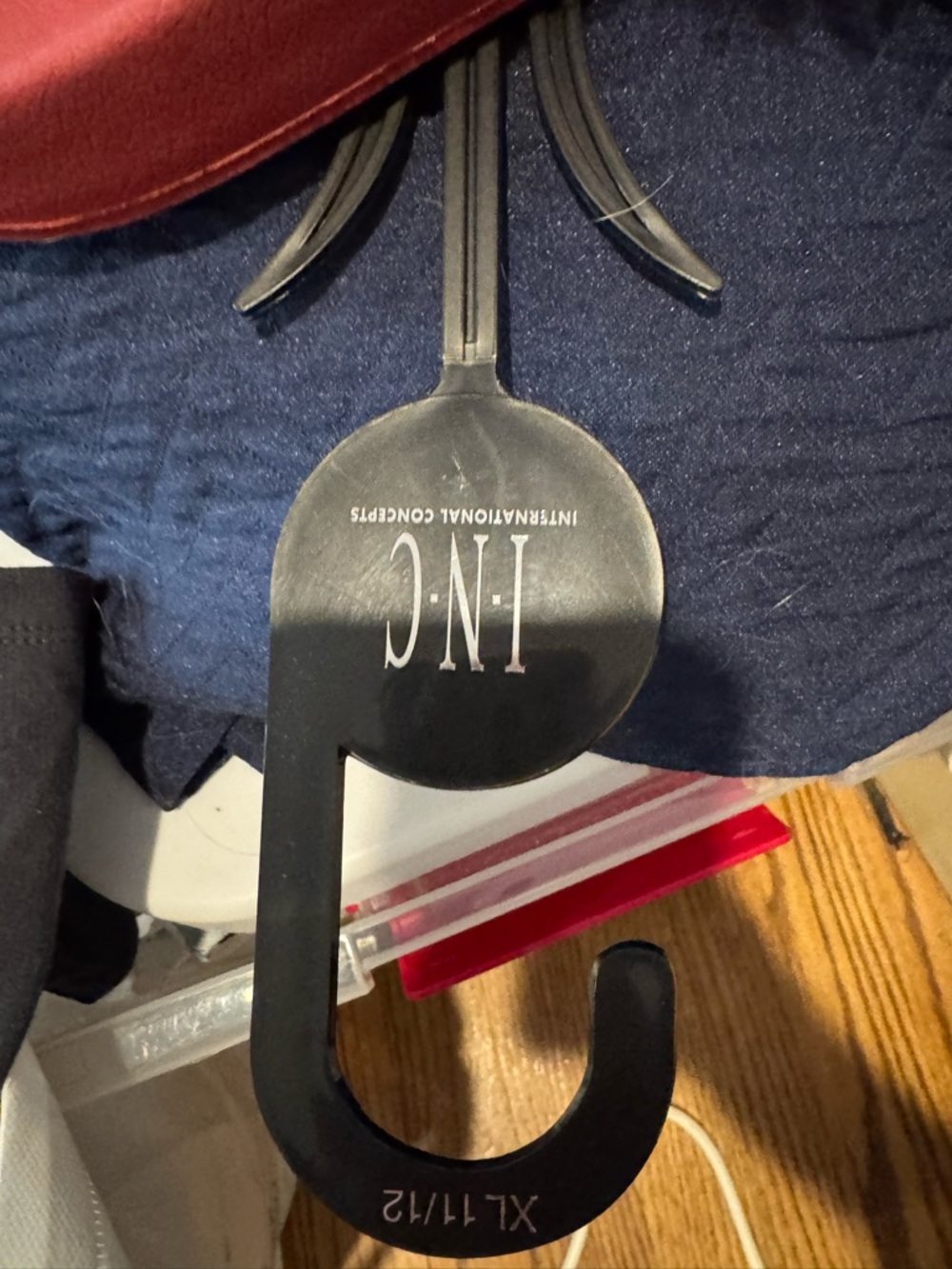 NWT INC International Concepts from Macys Women’s Real Feather Slide Slippers - Picture 6 of 6